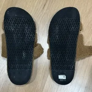 HERMÈS | Shoes | Hermes Chypre Sandal Teddy Shearling Fur  display picture 3